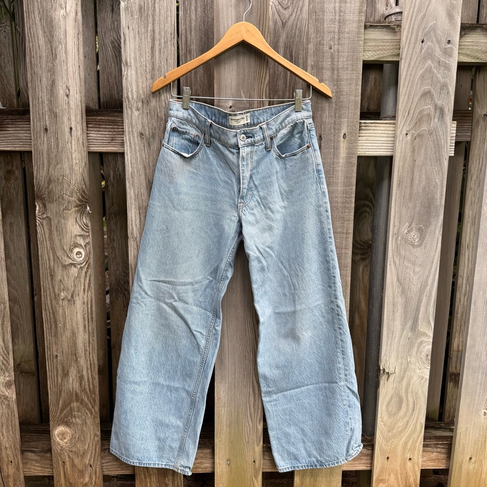 Abercrombie Low Rise Loose Jeans